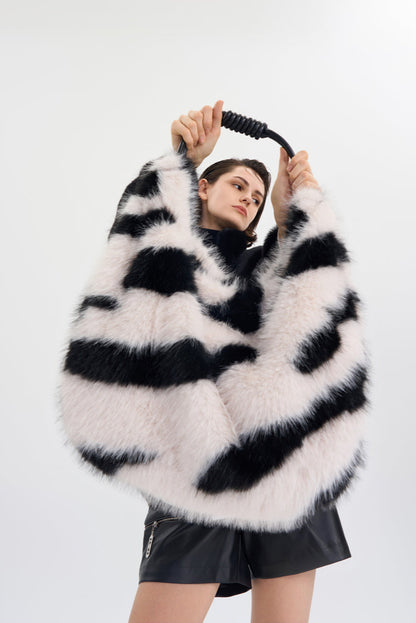 LARGE FAUX FUR TOTE