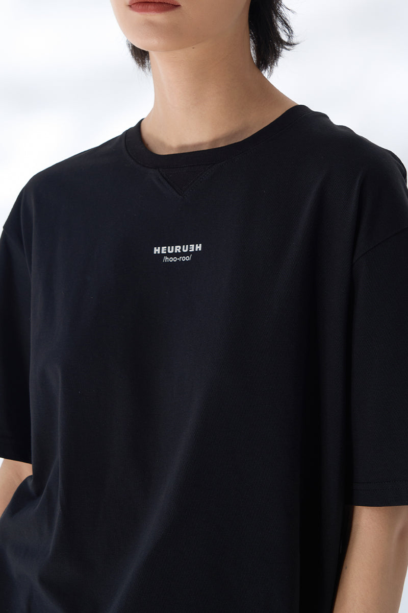 OVERSIZED LOGO TEE